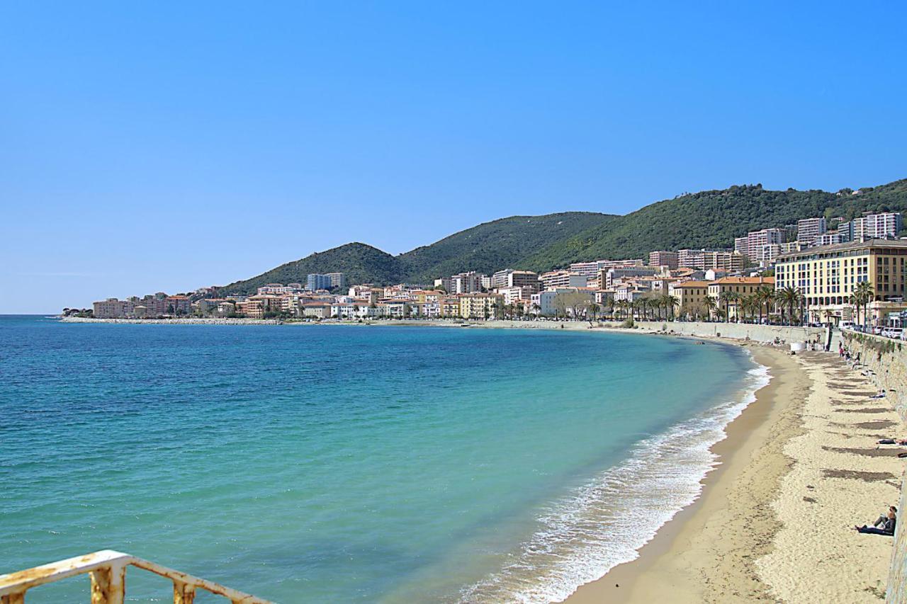 Superb Flat In The Heart Of The Historic Centre Of Ajaccio - Welkeys Lejlighed Eksteriør billede